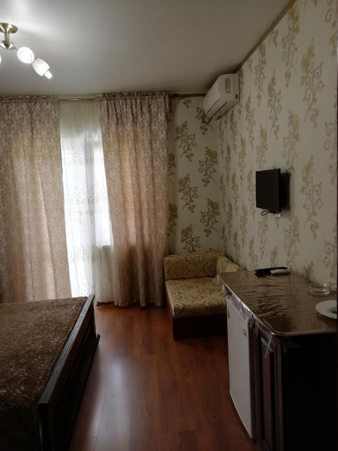 Mini-Hotel Yanson 2 Гагра Екстер'єр фото
