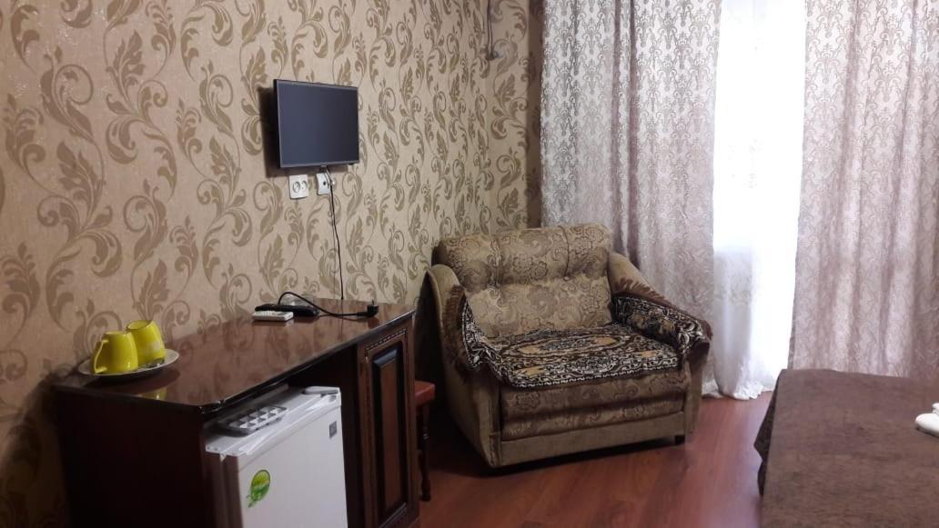 Mini-Hotel Yanson 2 Гагра Екстер'єр фото