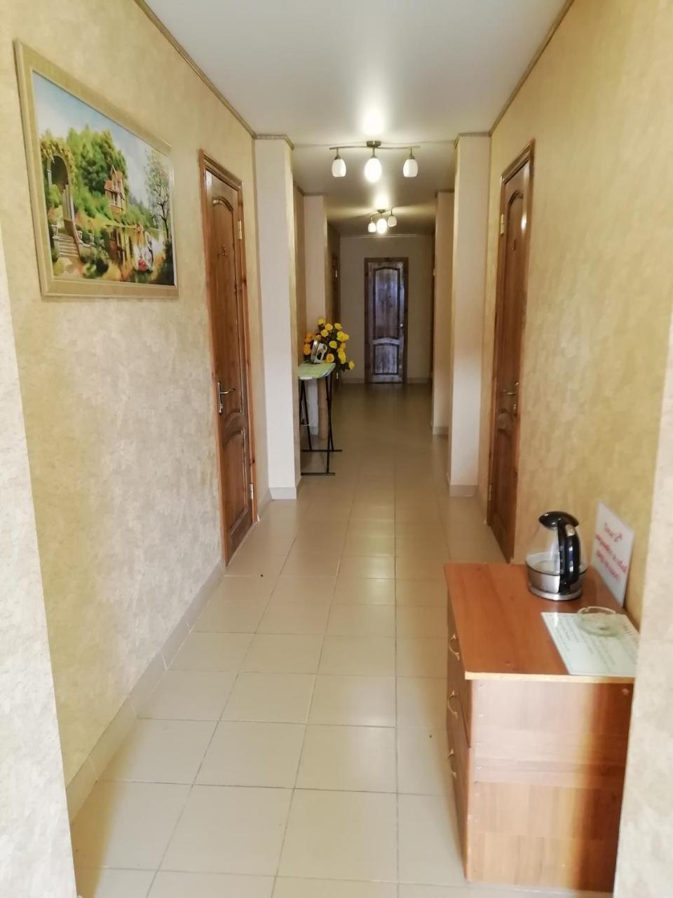 Mini-Hotel Yanson 2 Гагра Екстер'єр фото